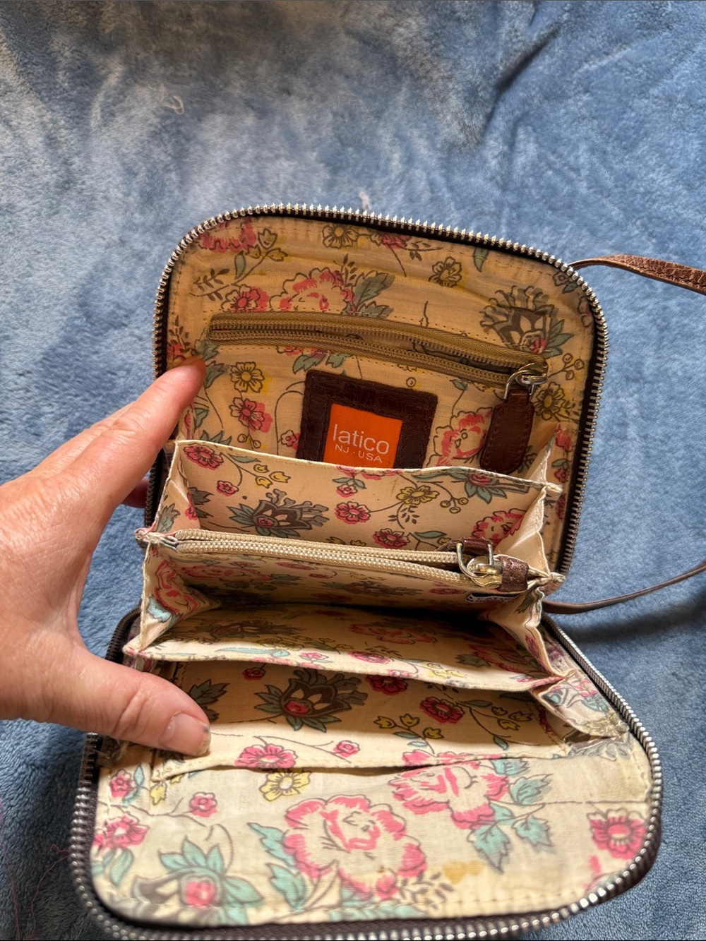latico Brown Leather Messenger Crossbody Bag - Picture 3 of 3